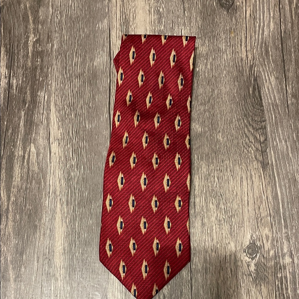 Bill Blass Red and Gold Geometric Men's Tie